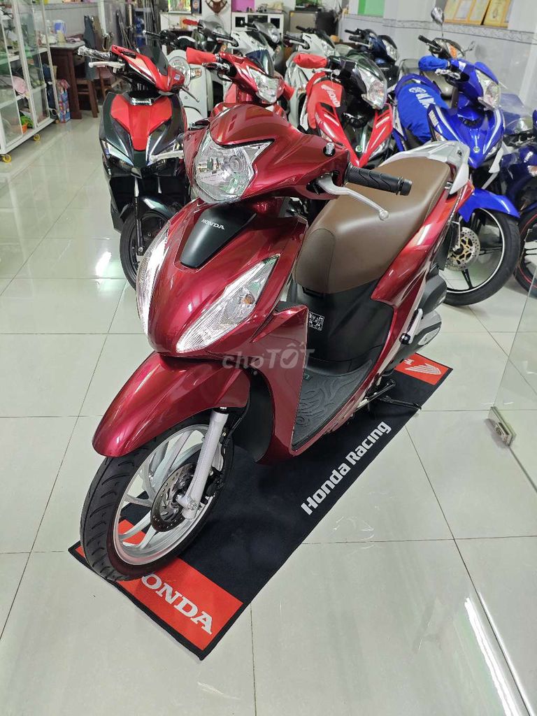 Honda Vision 2024. Mua bán Xe máy tại Quận Cái Răng Cần Thơ được đăng bởi Cửa Hàng Xe Máy A Hưng hình 2