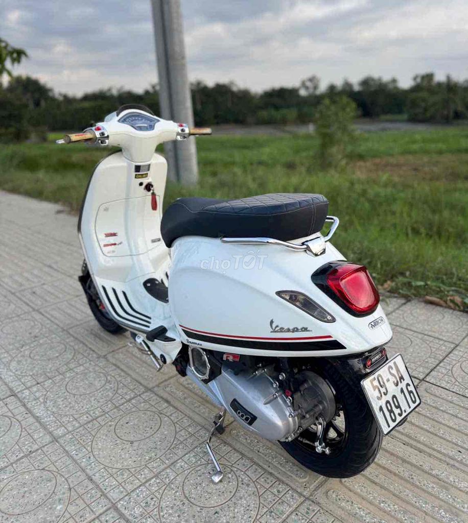 BÁN XE Vespa Sprint 2019 Kiểng bản Carbon. Mua bán Xe máy tại Quận 10 Tp Hồ Chí Minh được đăng bởi thái thanh tùng hình 2