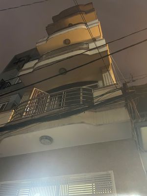 Аренда · 3 комн. · 40 м² · Quận 10, ул. Đường Hùng Vương