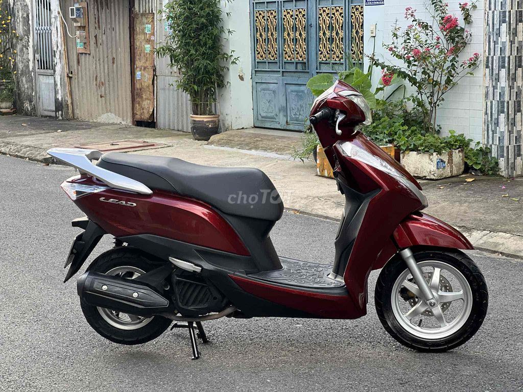 xe hòna  lead 2015 màu đỏ đô mỡi ken 95%. Mua bán Xe máy tại Thành phố Thủ Đức Tp Hồ Chí Minh được đăng bởi Nguyễn Thanh Bình hình 5