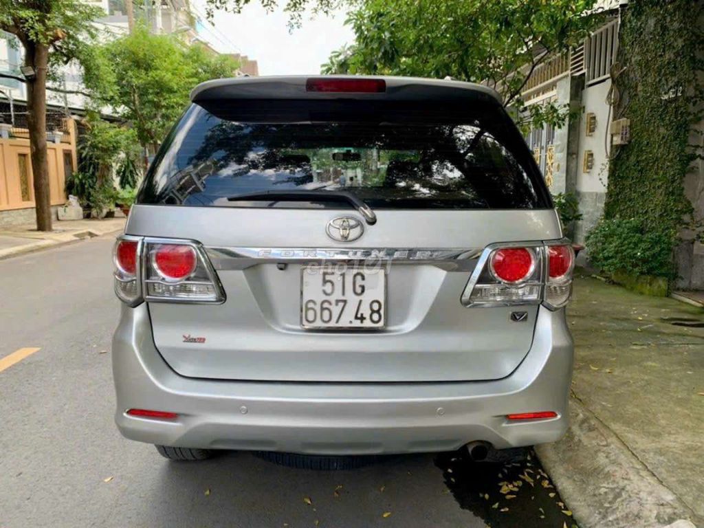 Gia đình cần bán xe Toyota Fortuner bản V cao cấp. Mua bán Ô tô tại Quận Gò Vấp Tp Hồ Chí Minh được đăng bởi Tô Lâm hình 11