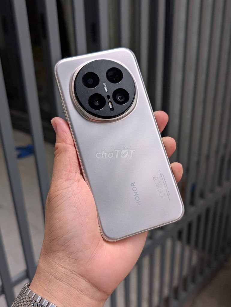 Honor Magic 8 Pro Quốc Tế - 16/512. Mua bán Điện thoại tại Quận 1 Tp Hồ Chí Minh được đăng bởi Nathan Tran hình 1