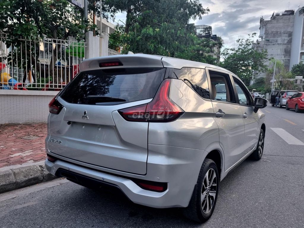 Mitsubishi Xpander 1.5 MT 2020 Xám bạc. Mua bán Ô tô tại Quận 12 Tp Hồ Chí Minh được đăng bởi Xuân Trường hình 3