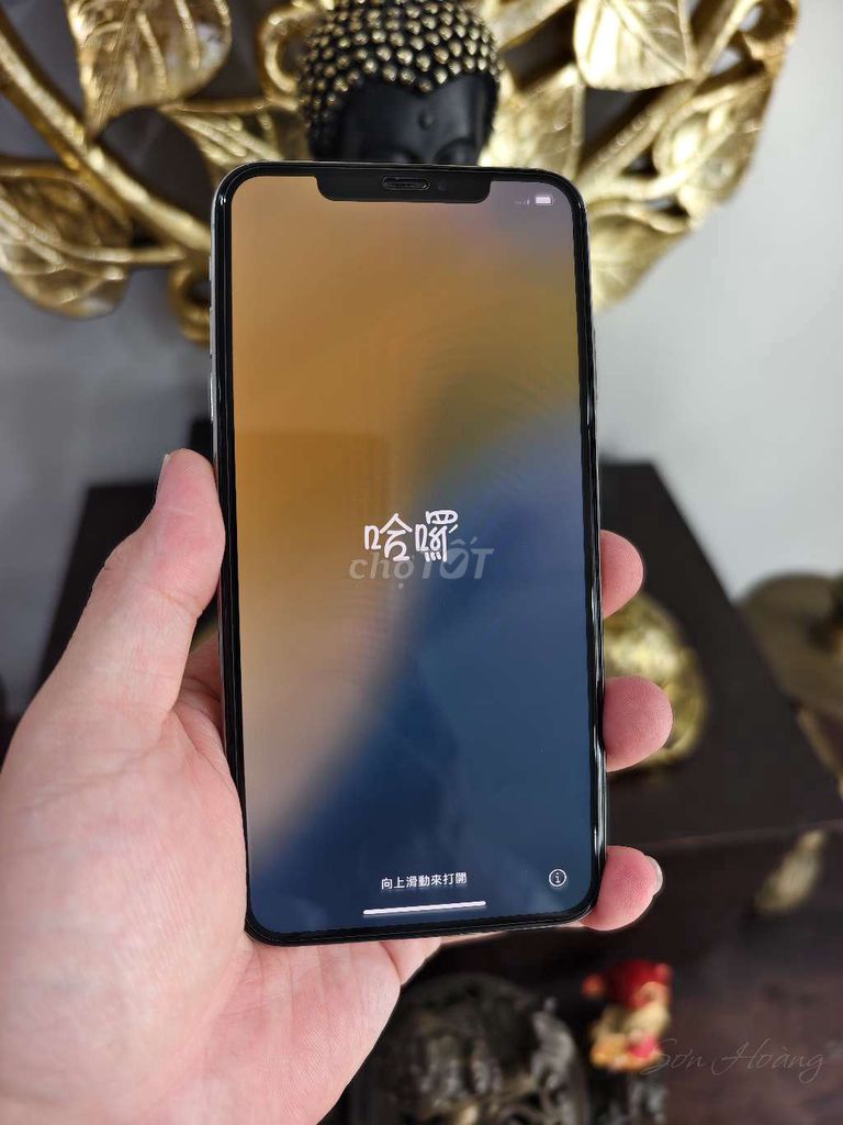 Apple iPhone XS Max 64GB Trắng Đã sử dụng. Mua bán Điện thoại tại Quận Hai Bà Trưng Hà Nội được đăng bởi gấu béo hình 1