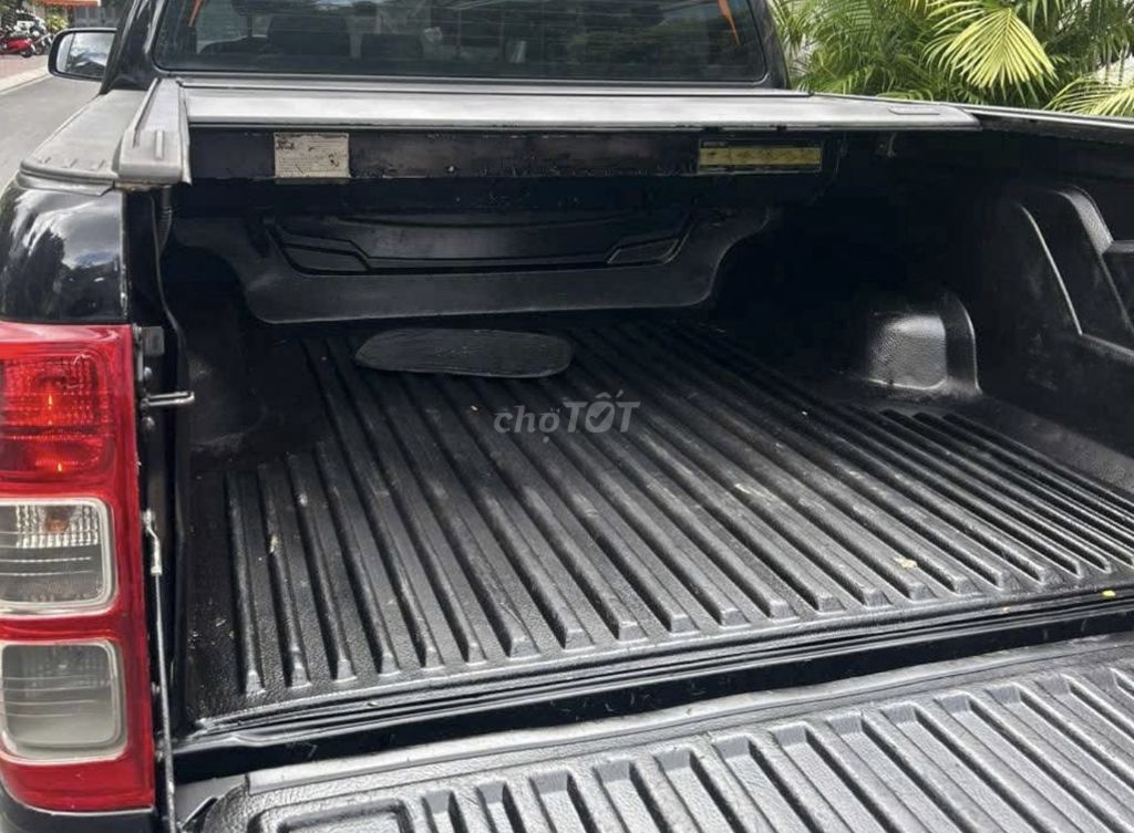Mình bán Ford Ranger 2022 XLS số sàn màu đen đẹp. Mua bán Ô tô tại Quận 12 Tp Hồ Chí Minh được đăng bởi Khánh hình 6