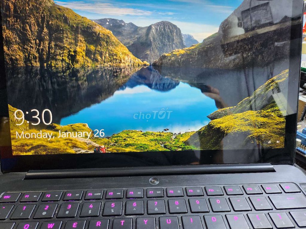 Razer i7-7500U 16GB/238GB Đen. Mua bán Laptop tại Quận 7 Tp Hồ Chí Minh được đăng bởi Toan hình 1