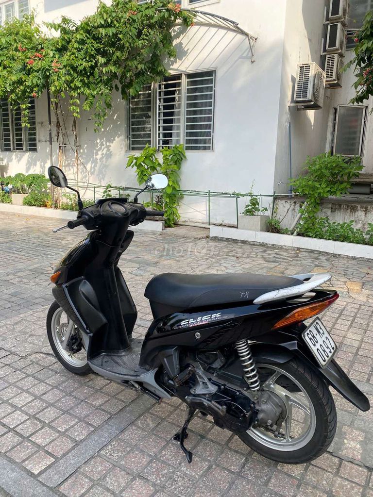 Xe Honda click. Mua bán Xe máy tại Quận 7 Tp Hồ Chí Minh được đăng bởi trình minh sơn hình 2