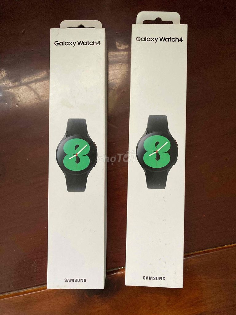 Samsung Galaxy Watch 4 40mm mới 100%. Mua bán Thiết bị đeo thông minh tại Quận Ninh Kiều Cần Thơ được đăng bởi Khang hình 1
