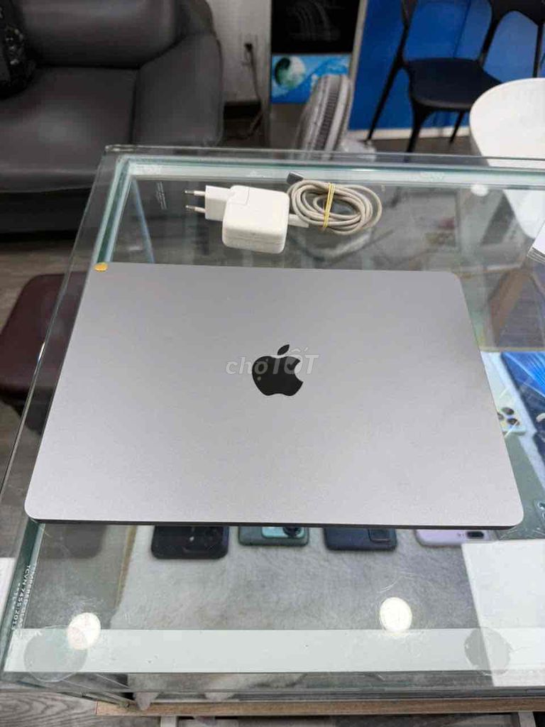 Apple Macbook Air M2 8GB/256GB pin 90%, ko lỗi lầm. Mua bán Laptop tại Quận 8 Tp Hồ Chí Minh được đăng bởi Thanh Nhi hình 1