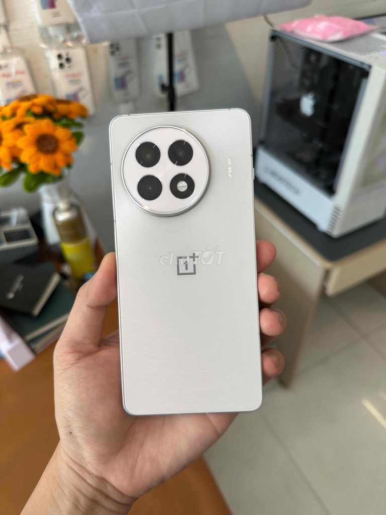 📱OnePlus Ace 5 256GB Xám 98% trầy viềng nhẹ.. Mua bán Điện thoại tại Thành phố Mỹ Tho Tiền Giang được đăng bởi Phước Lộc Mobile Mỹ Tho hình 1