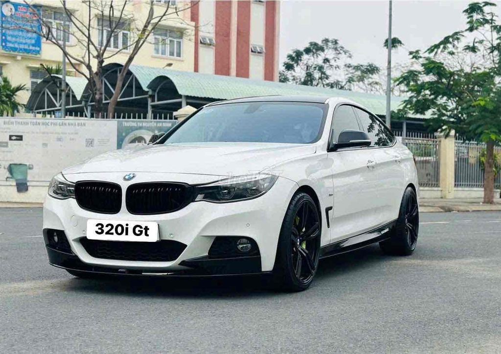 BMW 3 Series 2016 320i GT - 70000 km. Mua bán Ô tô tại Quận Gò Vấp Tp Hồ Chí Minh được đăng bởi nguyễn quốc trinh hình 12