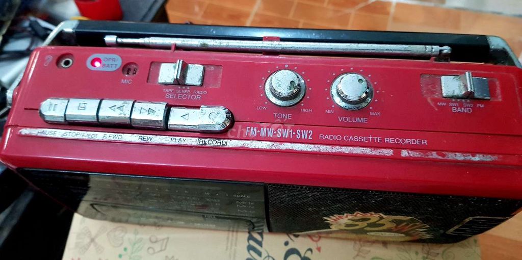 Máy radio cassette
