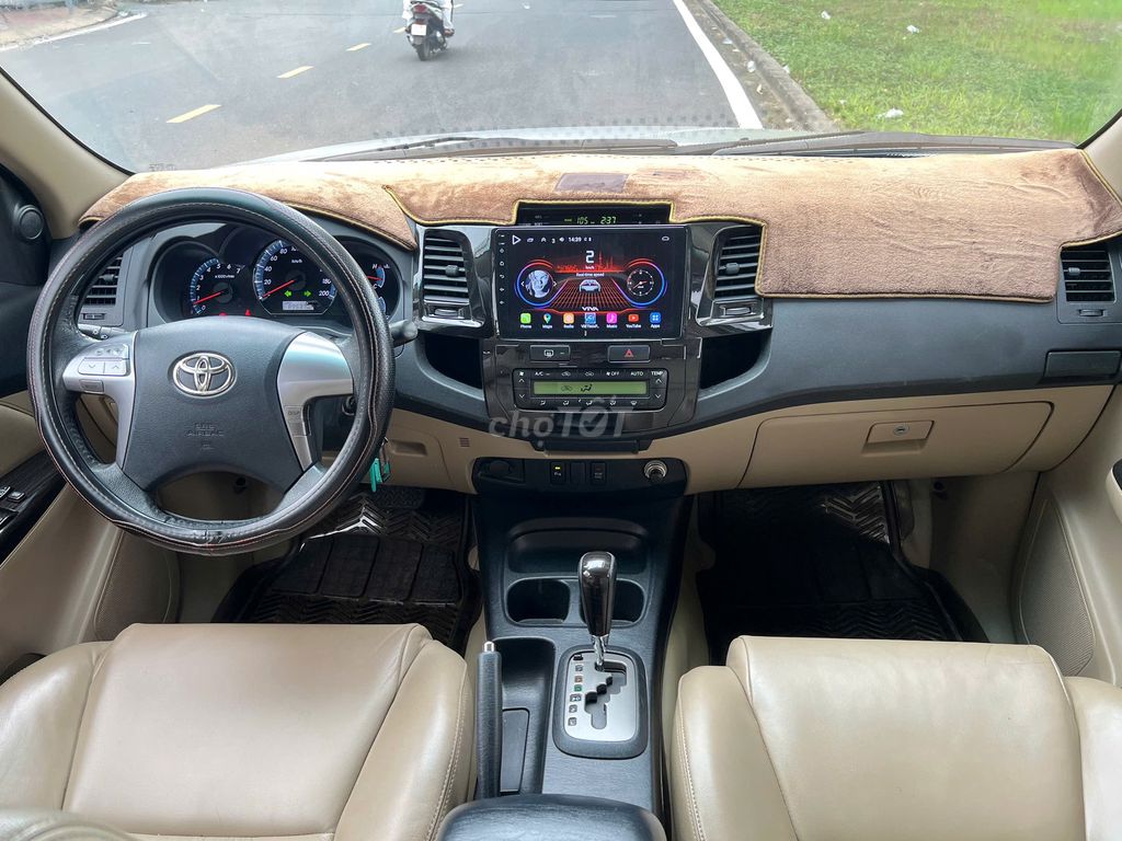 Toyota Fortuner 2016 2.7V AT. Mua bán Ô tô tại Quận Phú Nhuận Tp Hồ Chí Minh được đăng bởi Nguyễn An hình 5