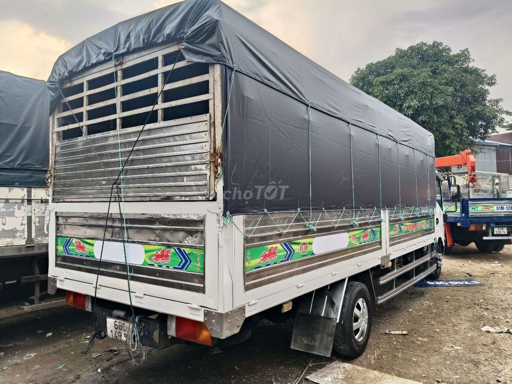 VEAM 3t5, dài 6,2m,2019 máy izuzu cực zin. Mua bán Xe tải, xe ben tại Quận 12 Tp Hồ Chí Minh được đăng bởi Lê văn Khoa  hình 4