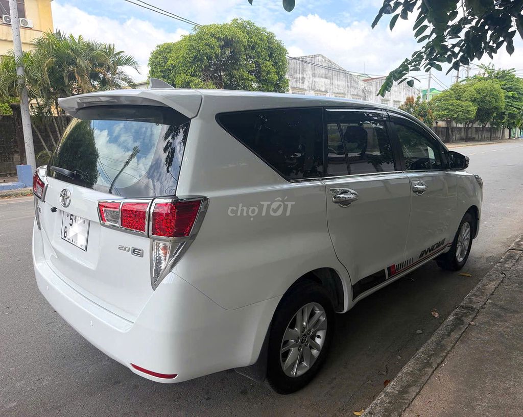 Toyota Innova 2.0E 2019 механическая коробка передач