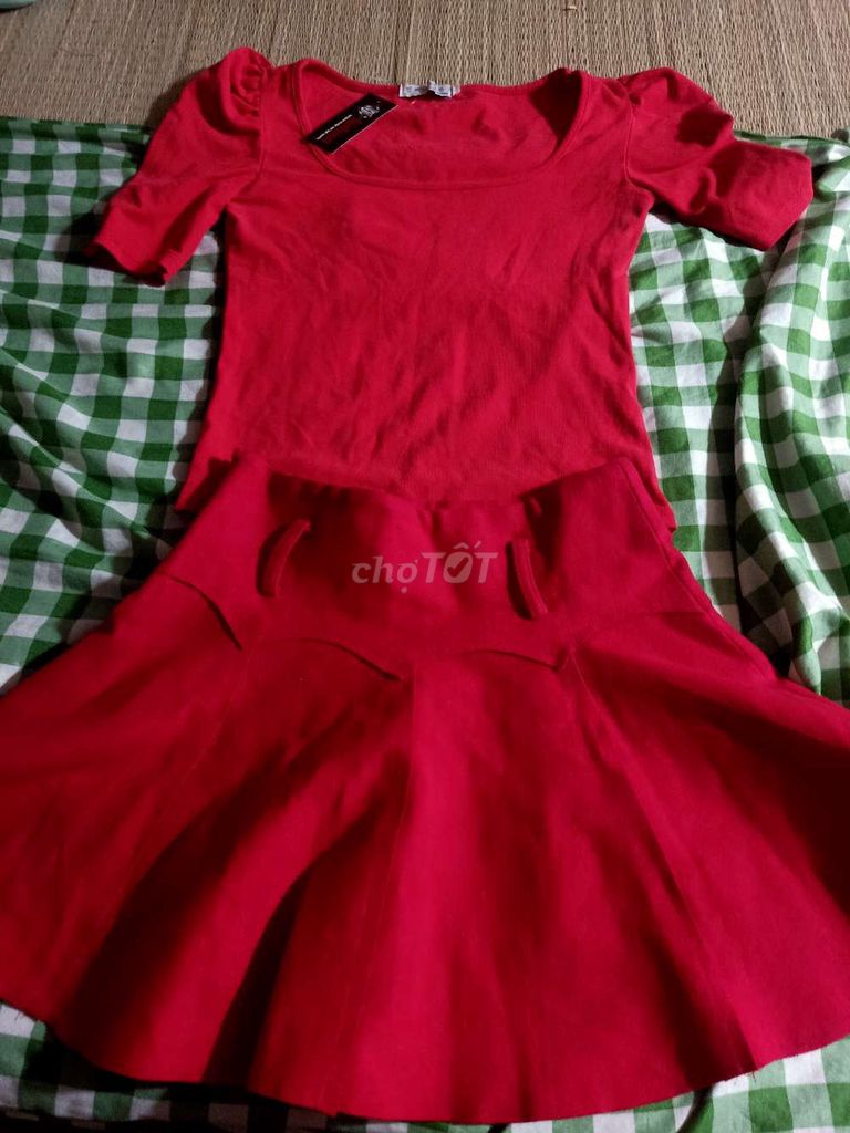 Set áo váy nữ size M. Mua bán Quần áo tại Quận Bình Tân Tp Hồ Chí Minh được đăng bởi Ngọc Như  hình 1