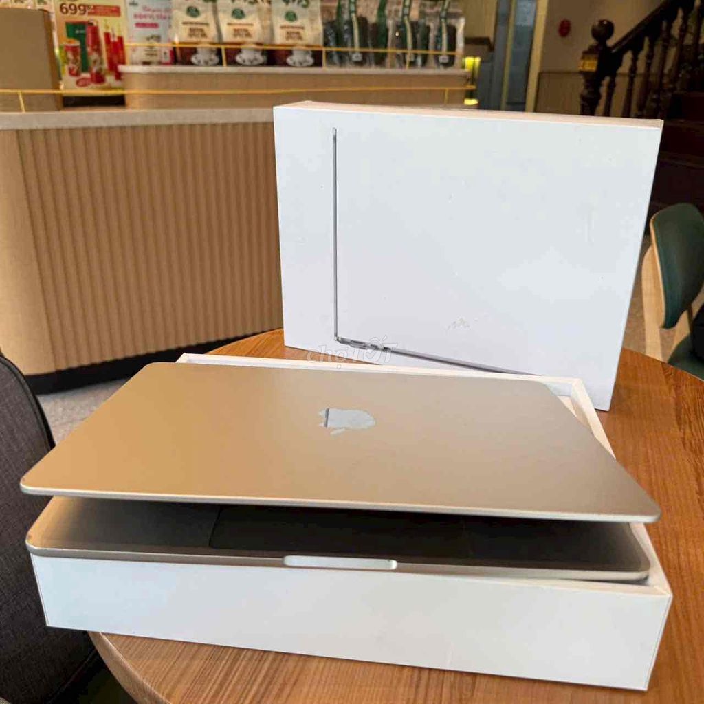 ít sử dụng nên e bán Air M2 13tr7. Mua bán Laptop tại Quận Gò Vấp Tp Hồ Chí Minh được đăng bởi bích hình 1