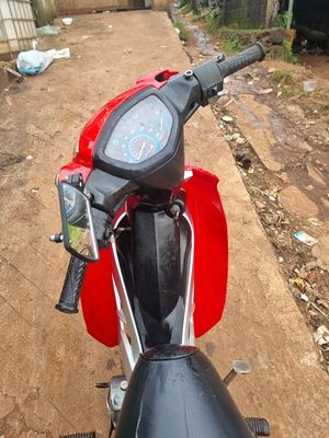 Yamaha Sirius 50cc màu Đỏ. Mua bán Xe máy tại Thành phố Buôn Ma Thuột Đắk Lắk được đăng bởi Khánh