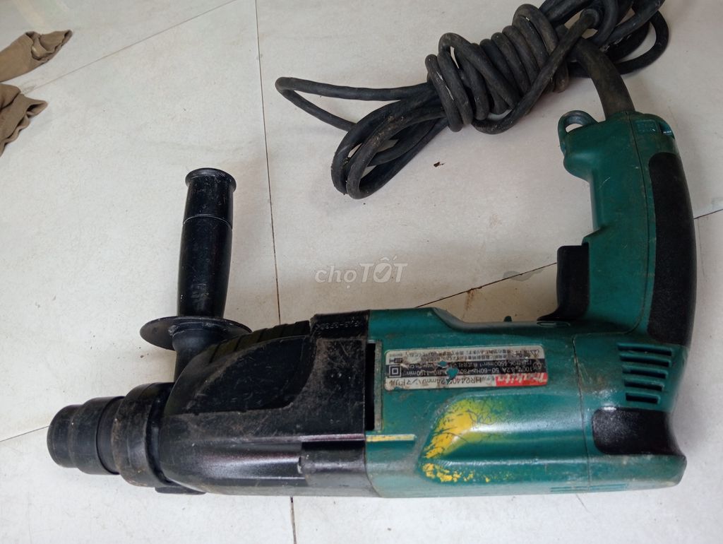 Khoan bê tông Makita điện 100v