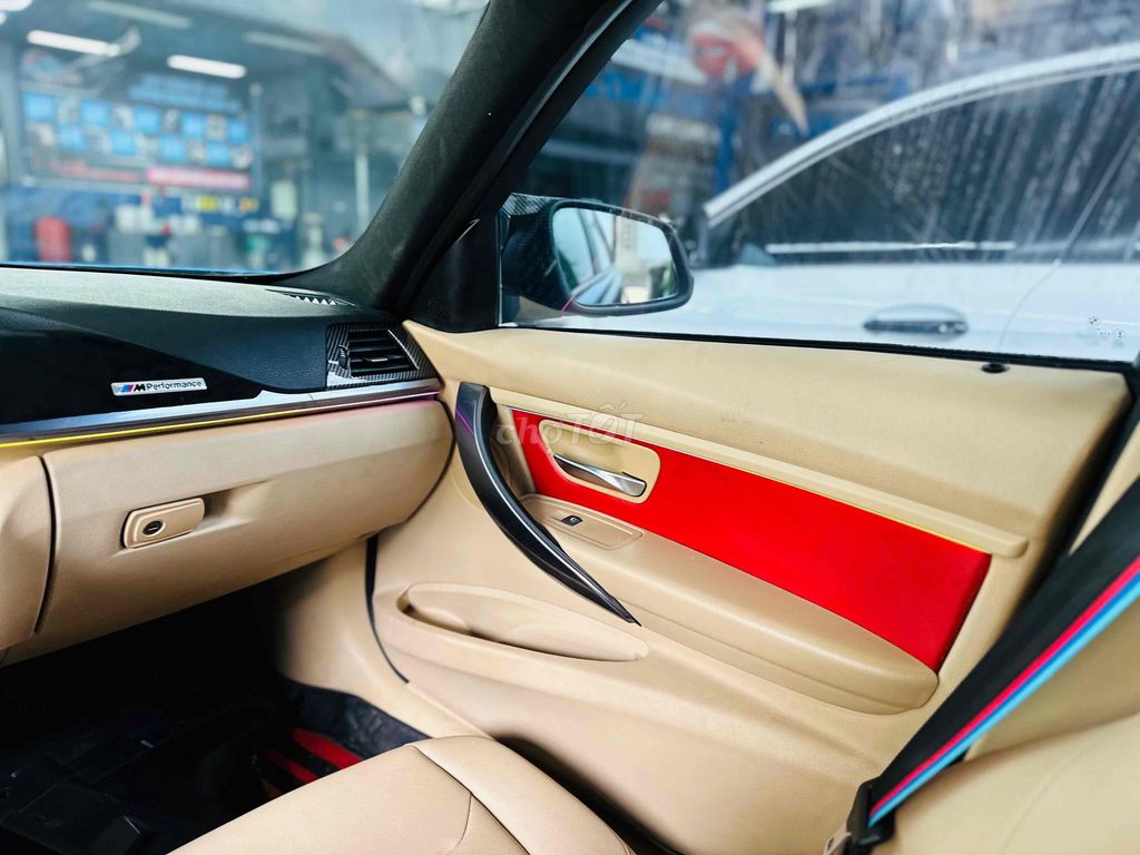 BMW 3 Series 2013 320i - 83000 km. Mua bán Ô tô tại Quận Gò Vấp Tp Hồ Chí Minh được đăng bởi nguyễn quốc trinh hình 5