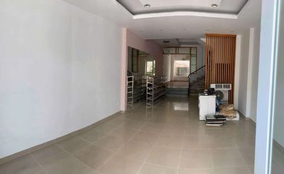 Rent · 5 bd · 100 м² · Huyện Bình Chánh, ул. đường số