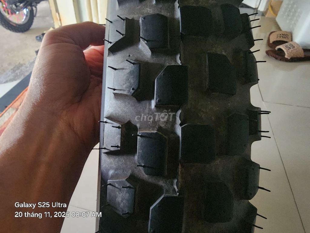 Lốp xe máy PG1 90/100-16 M/C Đen Đã sử dụng. Mua bán Phụ tùng xe tại Thị xã Phú Mỹ Bà Rịa - Vũng Tàu được đăng bởi Lightning hình 2