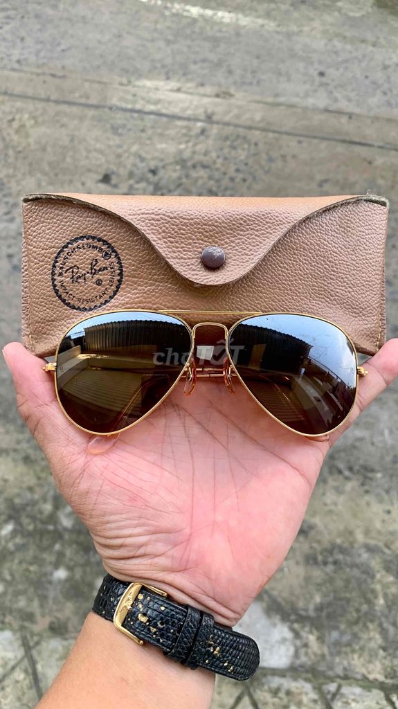 Kính mắt rayban mỹ