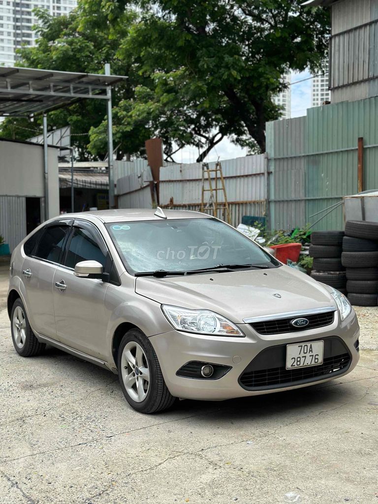 Ford Focus 2011 1.8 AT - 160000 km