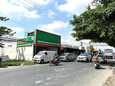 Cho thuê mặt bằng.. Cho thuê văn phòng, mặt bằng kinh doanh tại Huyện Đức Hòa Long An được đăng bởi DUY