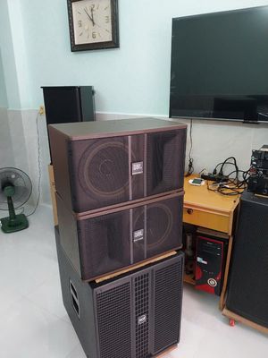 Loa treo Jbl-k81 vỏ nâu bass 2t5(hàng mới 100%). Mua bán Tivi, Âm thanh tại Quận 12 Tp Hồ Chí Minh được đăng bởi Audio Bùi Môn
