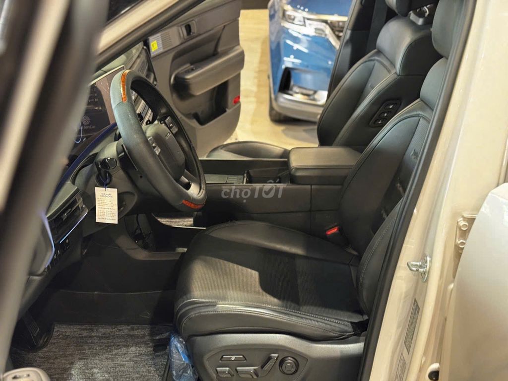 Каллиграфия Hyundai SantaFe 2,5 л, турбонаддув 2024