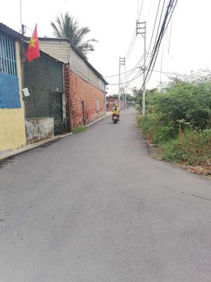 chính chủ bán lô đất ấp 2 vĩnh lộc A cũ