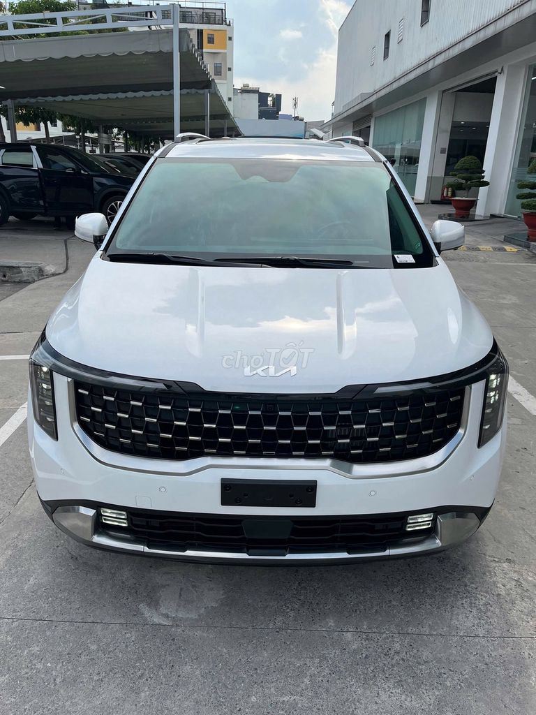 Kia Carnival 2025 Signature 1.6 Turbo HEV 7S. Mua bán Ô tô tại Quận 7 Tp Hồ Chí Minh được đăng bởi  Mazda Quận 7 hình 9