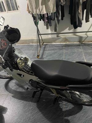 Honda Wave Blade 2018 Trắng đen. Mua bán Xe máy tại Huyện Định Quán Đồng Nai được đăng bởi Le Ngọc huy