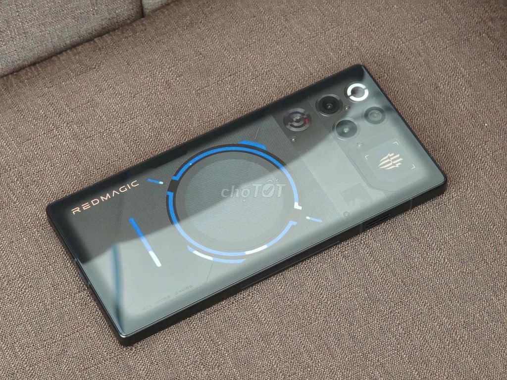 Red Magic 11 Pro Plus 16/512GB chip 8 gen 5 Fulbox. Mua bán Điện thoại tại Quận Ninh Kiều Cần Thơ được đăng bởi Quý Mobile Cần thơ hình 1
