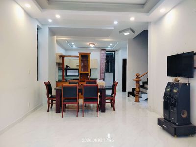 Biệt Thự cho thuê Trần Anh Reverside