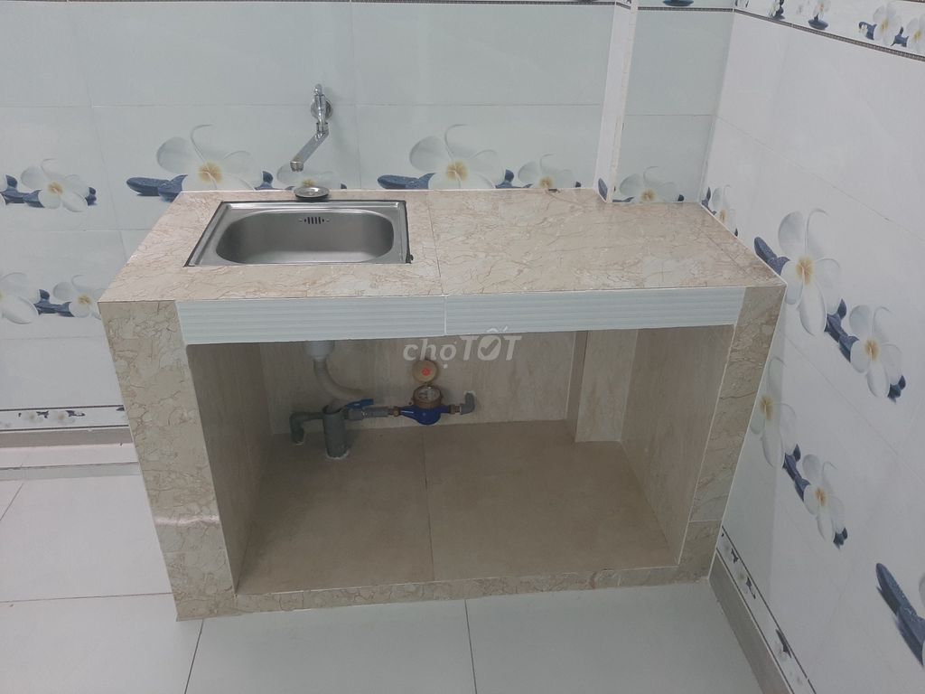 Phòng trọ chính chủ sạch sẽ thoáng mát, hiện đại, có chỗ để xe