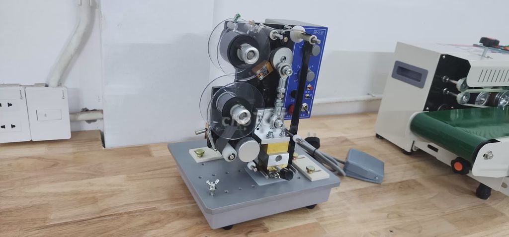Máy in date HP-241 Bán tự động - hàng đông lạnh. Mua bán Đồ dùng văn phòng tại Huyện Phù Cừ Hưng Yên được đăng bởi Nhân Máy Cơ Khí hình 1