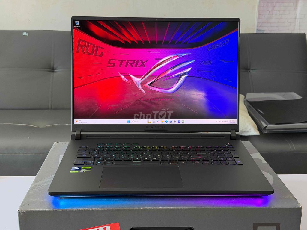 ROG Strix Scar 18 2025 Ultra 9 275HX RTX 5080 2.5K. Mua bán Laptop tại Quận 10 Tp Hồ Chí Minh được đăng bởi Trung Trương hình 1