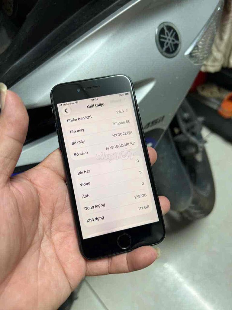 Apple iPhone SE 128GB Đen Đã sử dụng. Mua bán Điện thoại tại Quận 6 Tp Hồ Chí Minh được đăng bởi Cẩm Tiên hình 1