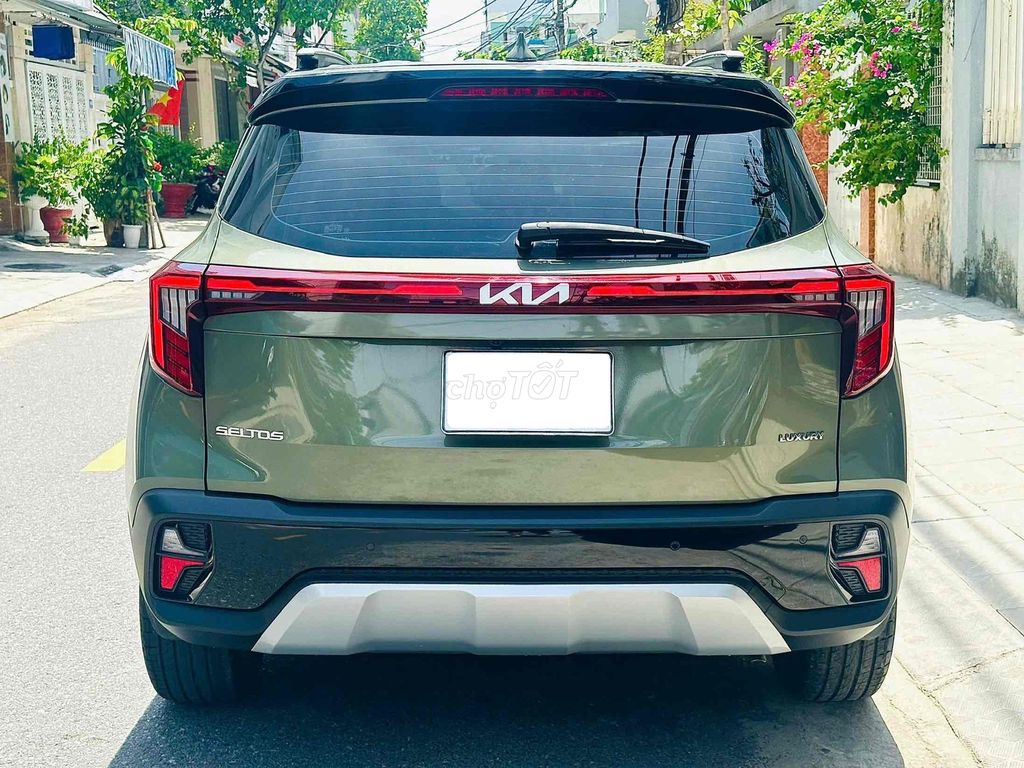 Kia Seltos 2024 Luxury 1.5 AT - 16000 km. Mua bán Ô tô tại Quận Hải Châu Đà Nẵng được đăng bởi Lê kha hình 4