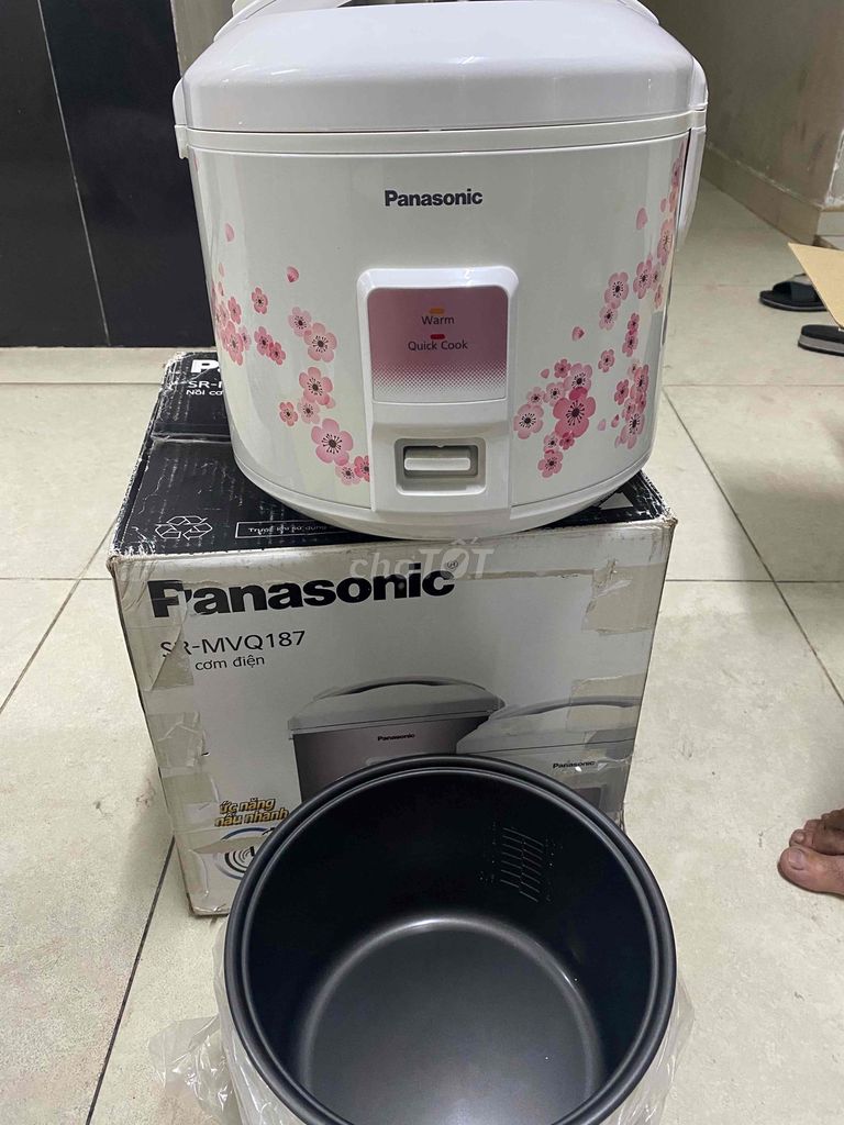 Nồi cơm điện Panasonic