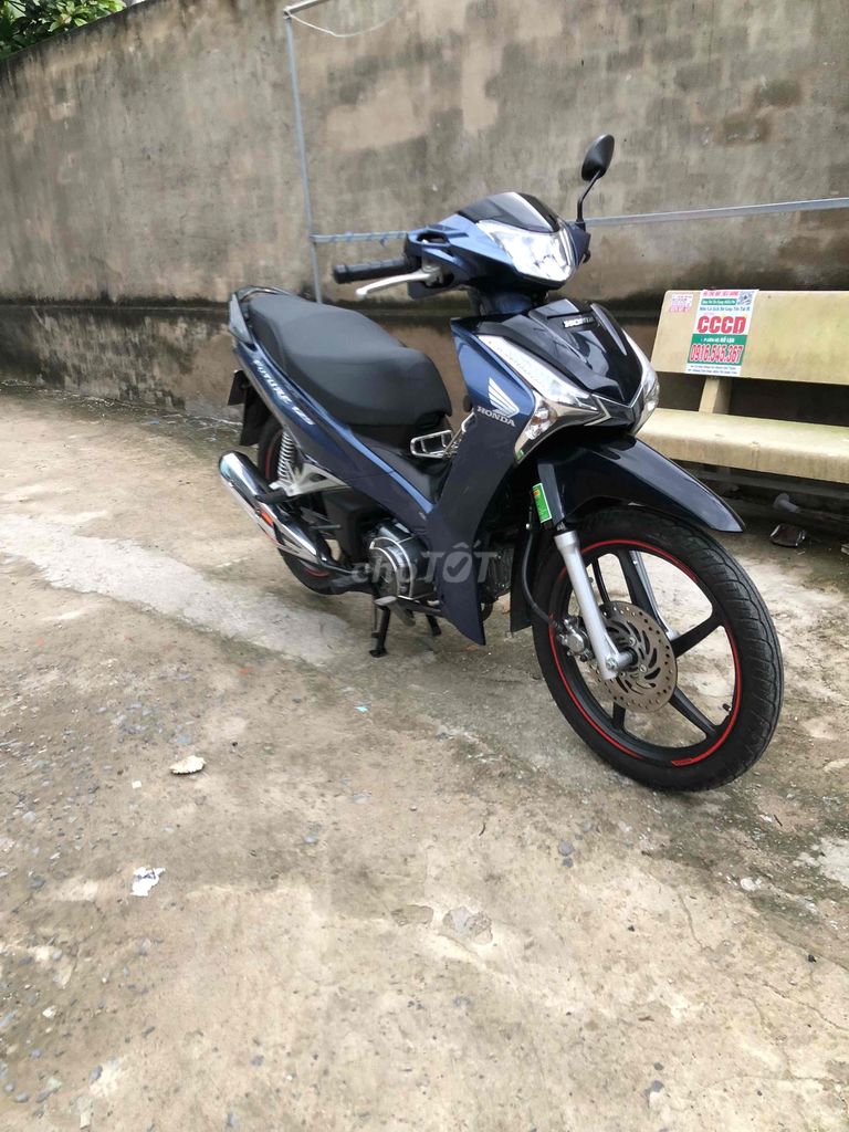 cần bán xe futre 125 2022.   13000 km. Mua bán Xe máy tại Huyện Châu Thành An Giang được đăng bởi Phan Huu Thanh hình 1