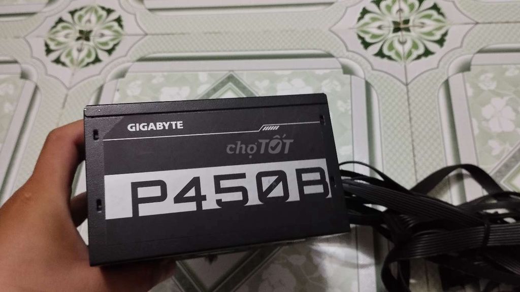 Nguồn 450w 80plus giga còn bh đến t9