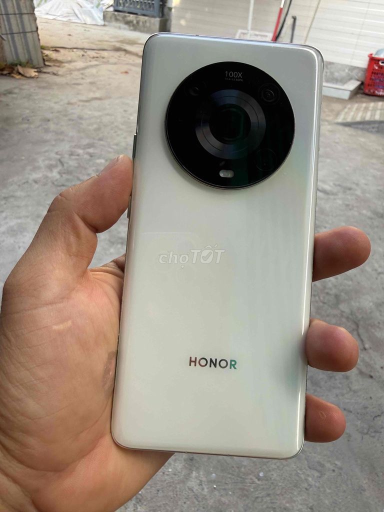Honor Magic 4 Pro 256GB Trắng. Mua bán Điện thoại tại Thành phố Bến Tre Bến Tre được đăng bởi Lê Trường hình 1