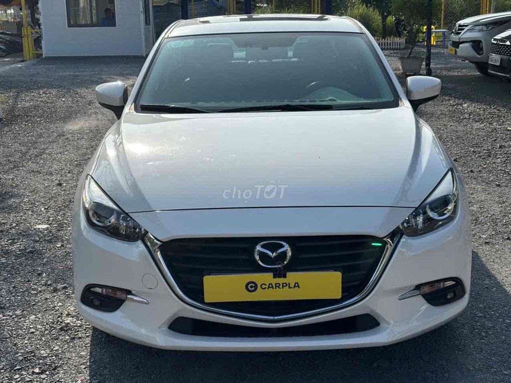 Mazda 3 2019 Sport 1.5L Luxury - 32000 km