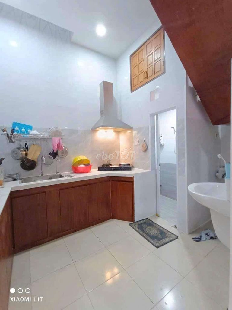 Bán nhà 1Lau 2pn 2wc Gần Bình Thạnh