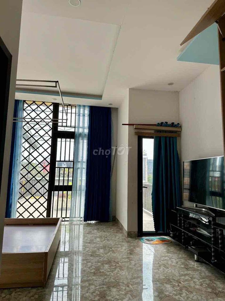 Аренда · 3 комн. · 100 м² · Quận Cẩm Lệ, ул. Đường 29 Tháng 3