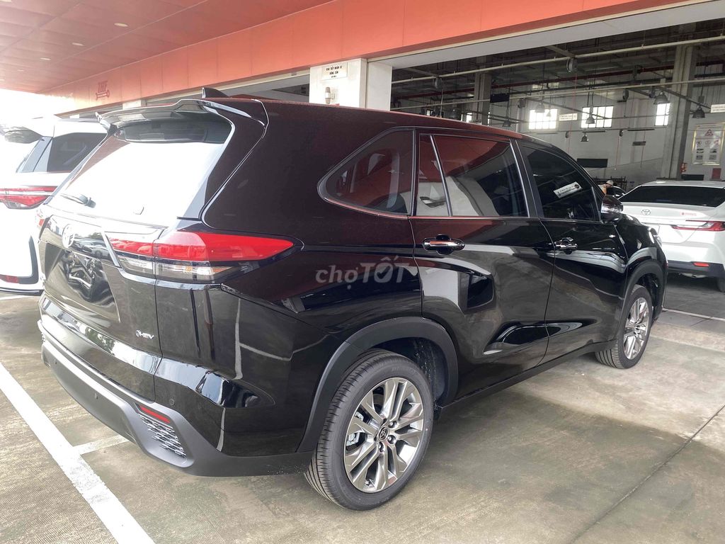 INNOVA CROSS HYBRID 2025 GIÁ TỐT CUỐI NĂM. Mua bán Ô tô tại Huyện Bình Chánh Tp Hồ Chí Minh được đăng bởi THANH TÂM TOYOTA hình 3