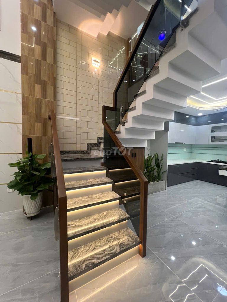 Siêu Phẩm ! Nhà Mới 5 Tầng 5 Pn, Ngay MT Mã Lò . Tên Lửa. Mua bán nhà ở tại Quận Bình Tân Tp Hồ Chí Minh được đăng bởi Minh Hoàn  hình 2